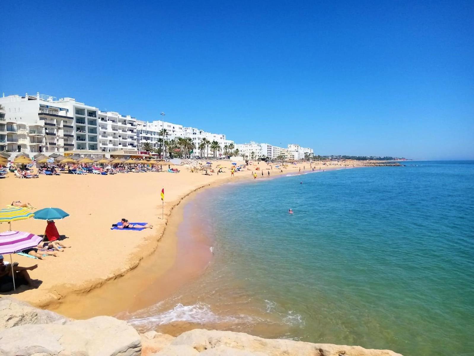 Quarteira Central Beach By Homing Esterno foto